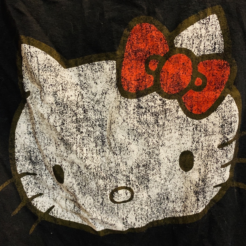 Hello Kitty Cute T-shirt~ - Women | Color: Black | Size: XS - Picture 2 of 6